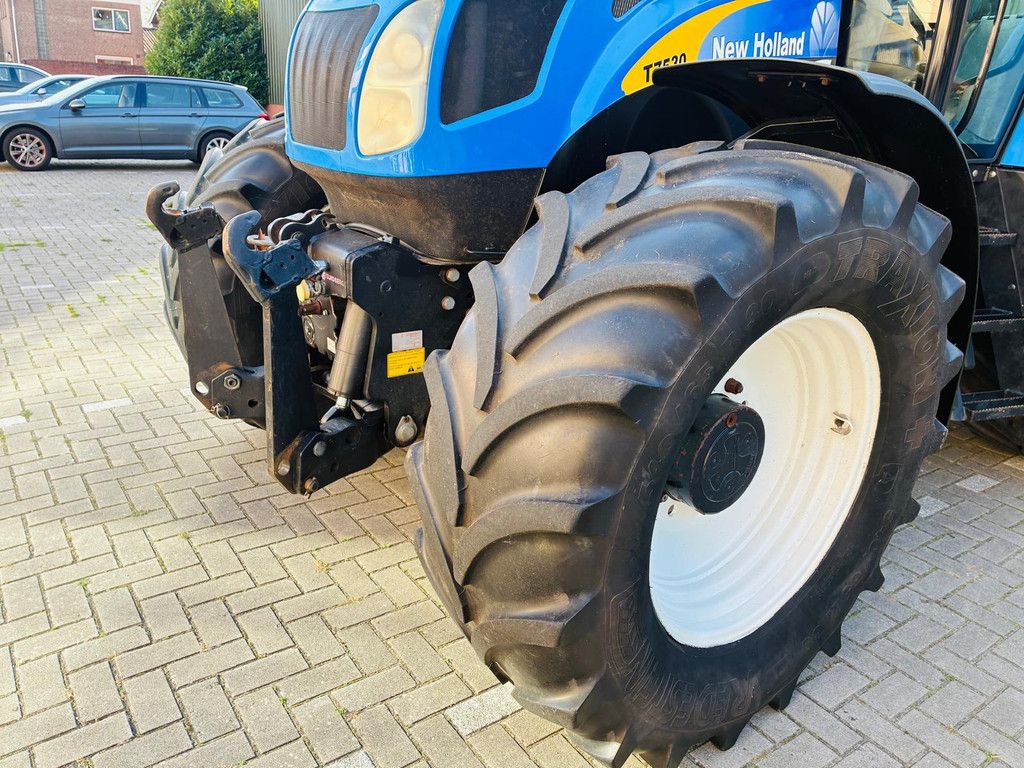 New Holland T7530