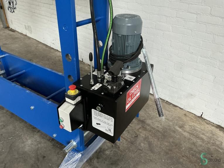 Hydraulic presses PROFI PRESS 100T M/H-M/C-2-1500mm, Workshop-press 2026