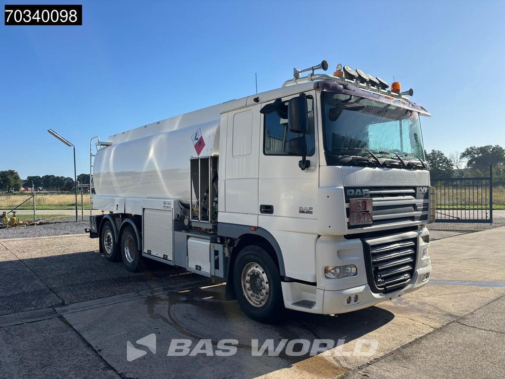 DAF XF105.410 6X2