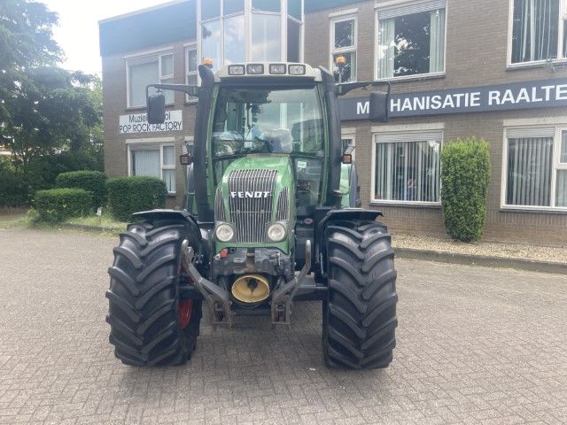 Fendt 410 vario com1