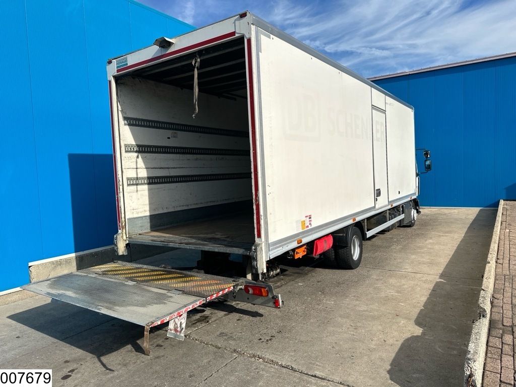 Renault D12 210 EURO 6, Dhollandia