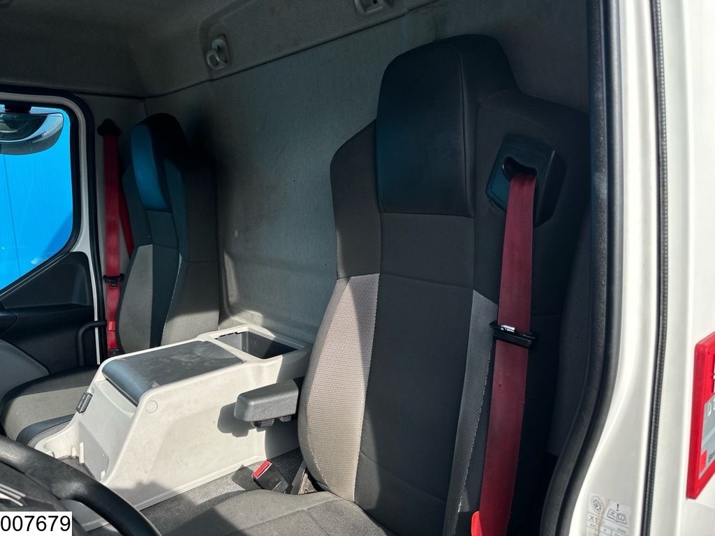 Renault D12 210 EURO 6, Dhollandia