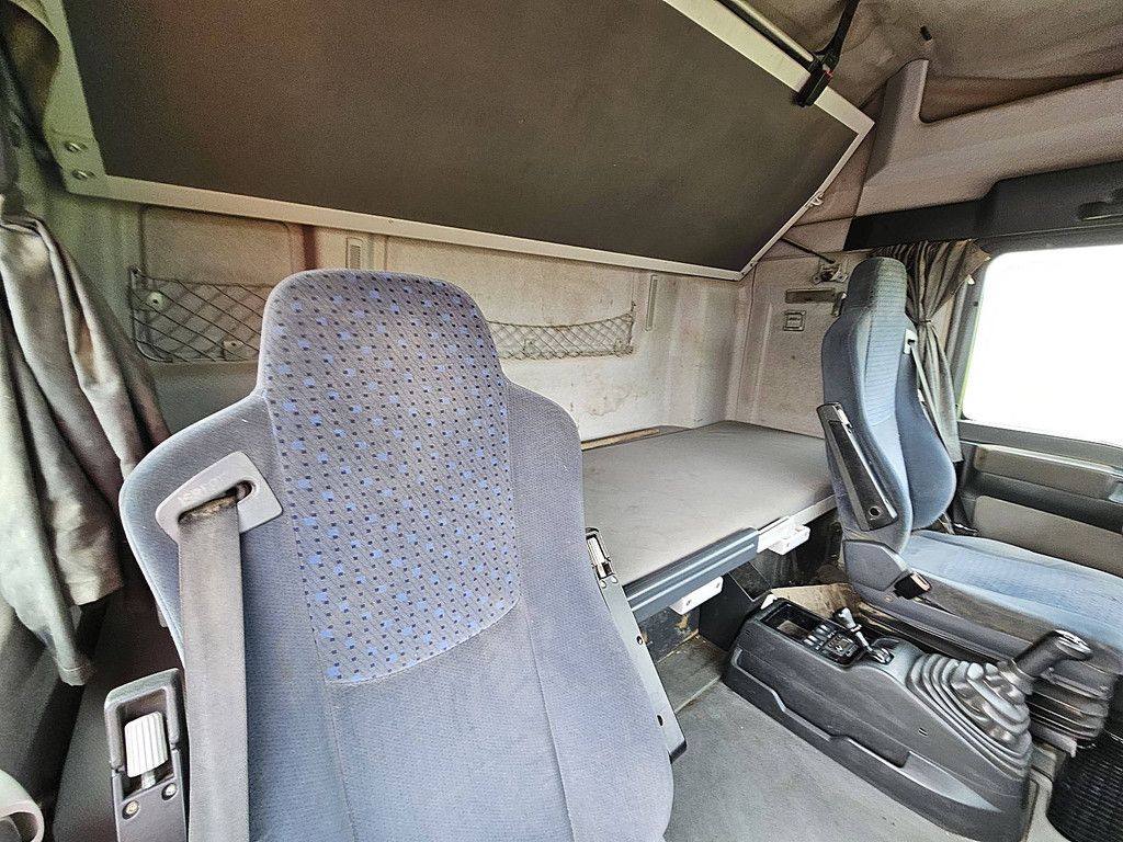 M.A.N. 26.480 TGA 6x4 steel/air manual