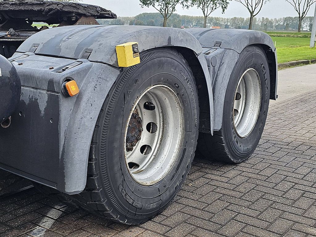 M.A.N. 26.480 TGA 6x4 steel/air manual