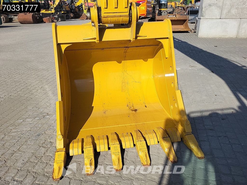 Caterpillar 324
