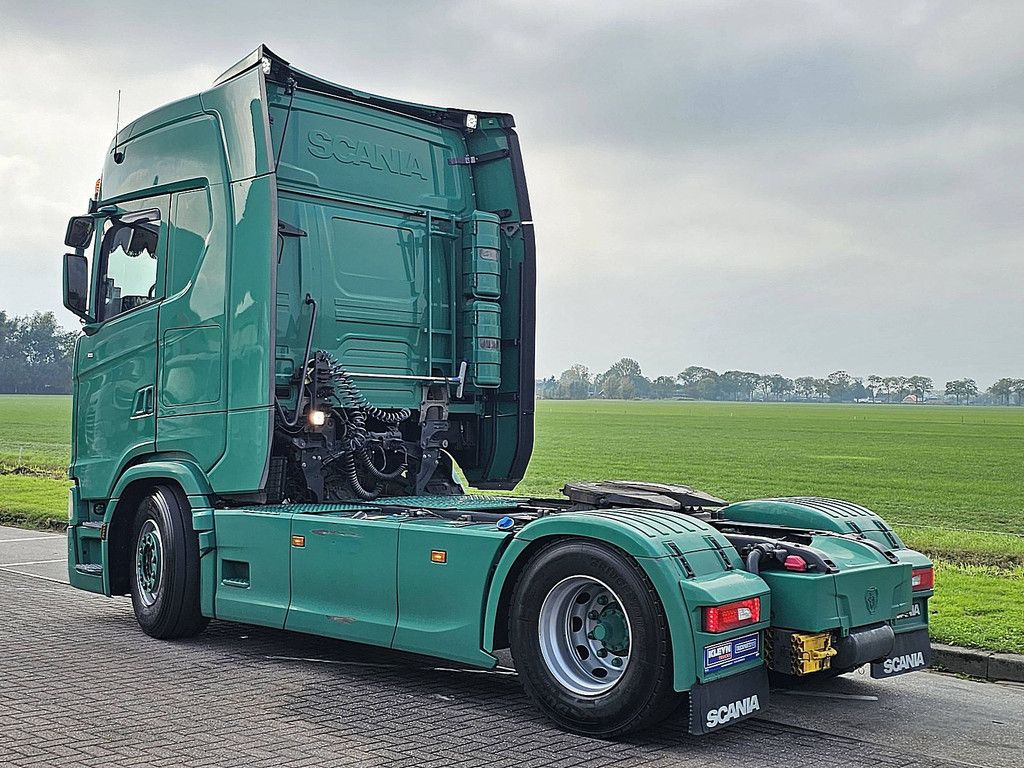 SCANIA S450