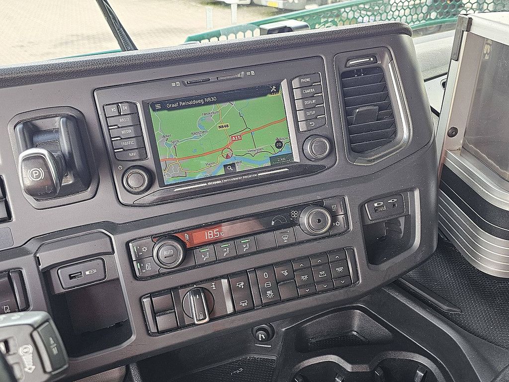 SCANIA S450