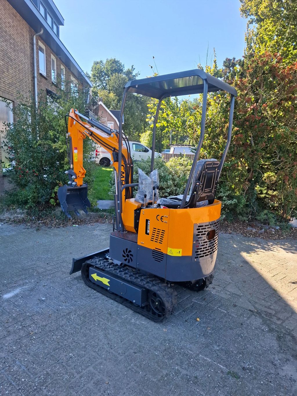 NIEUWE CMH HT10 1tons minigraver