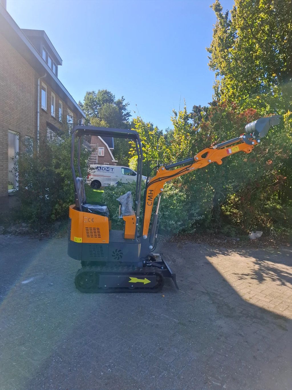 NIEUWE CMH HT10 1tons minigraver