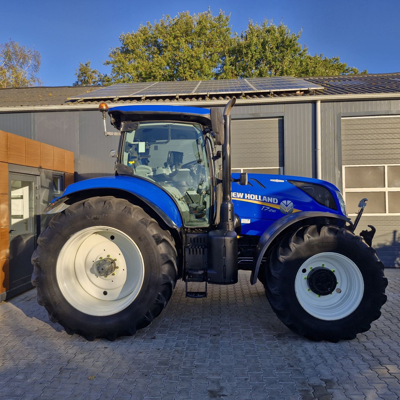 New holland T7.210 auto command