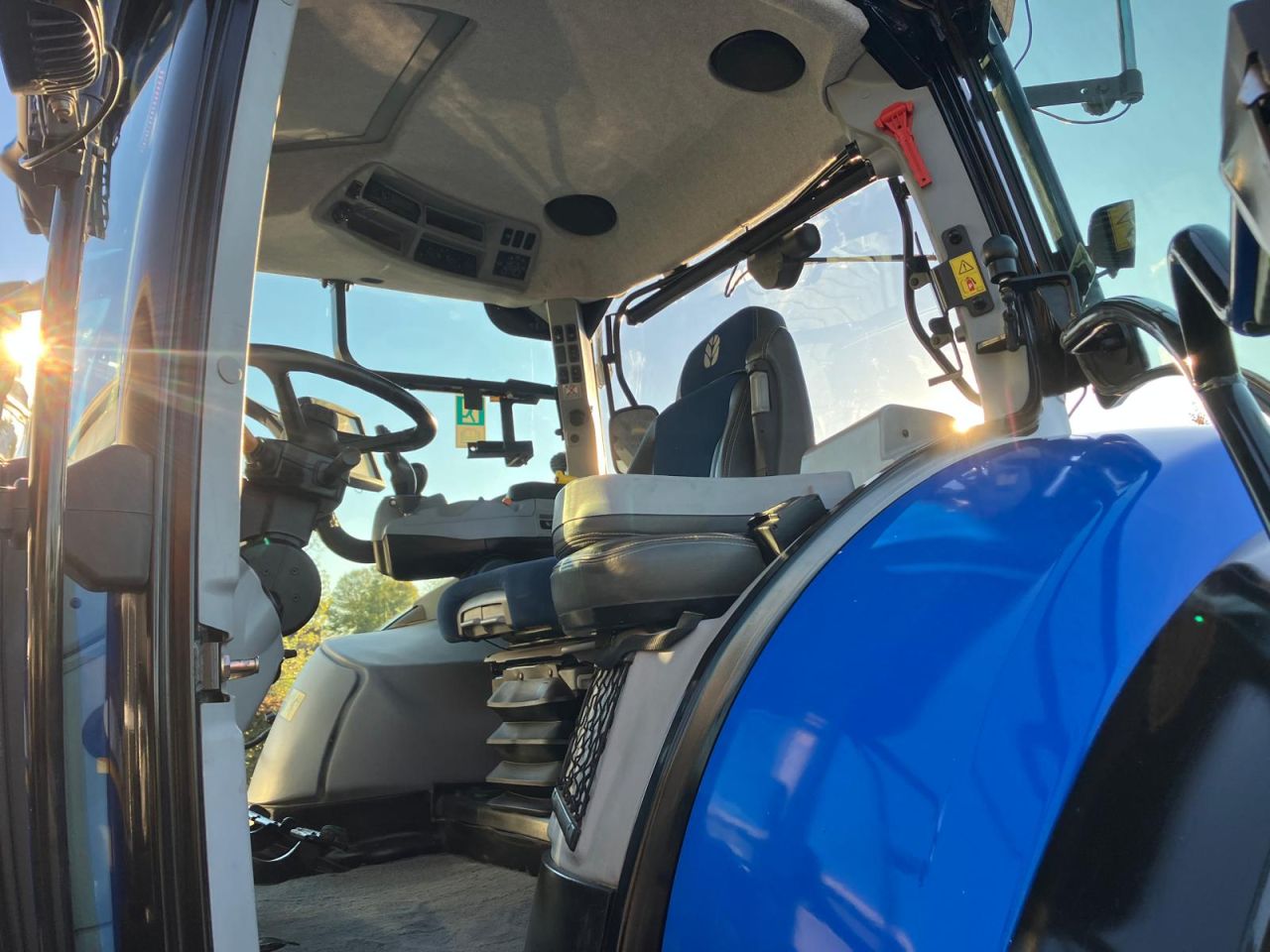 New holland T7.210 auto command