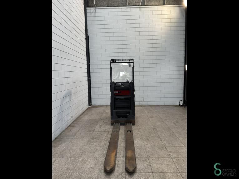 Stackers Electric Linde L14R (1173) 2018