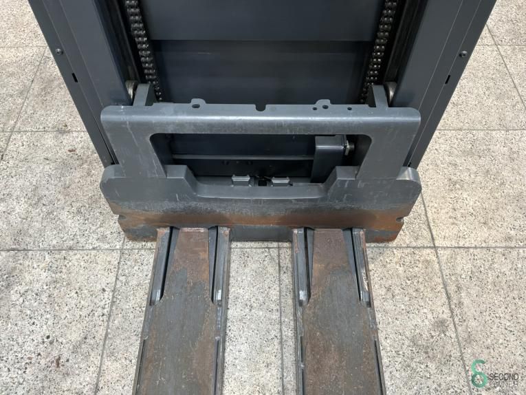 Stackers Electric Linde L14R (1173) 2018