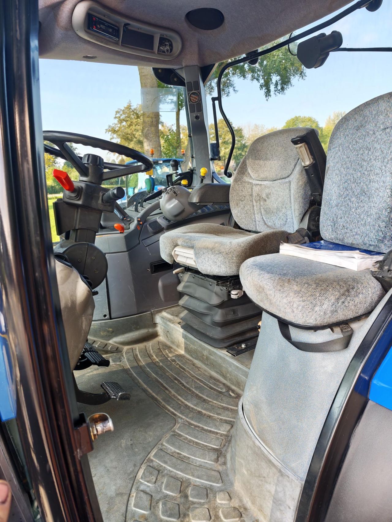 New Holland TS 115 A