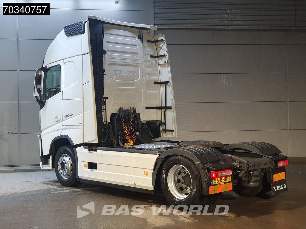 Volvo FH 500 4X2 Retarder 2x Tanks I-ParkCool NL-Truck Leder Xenon