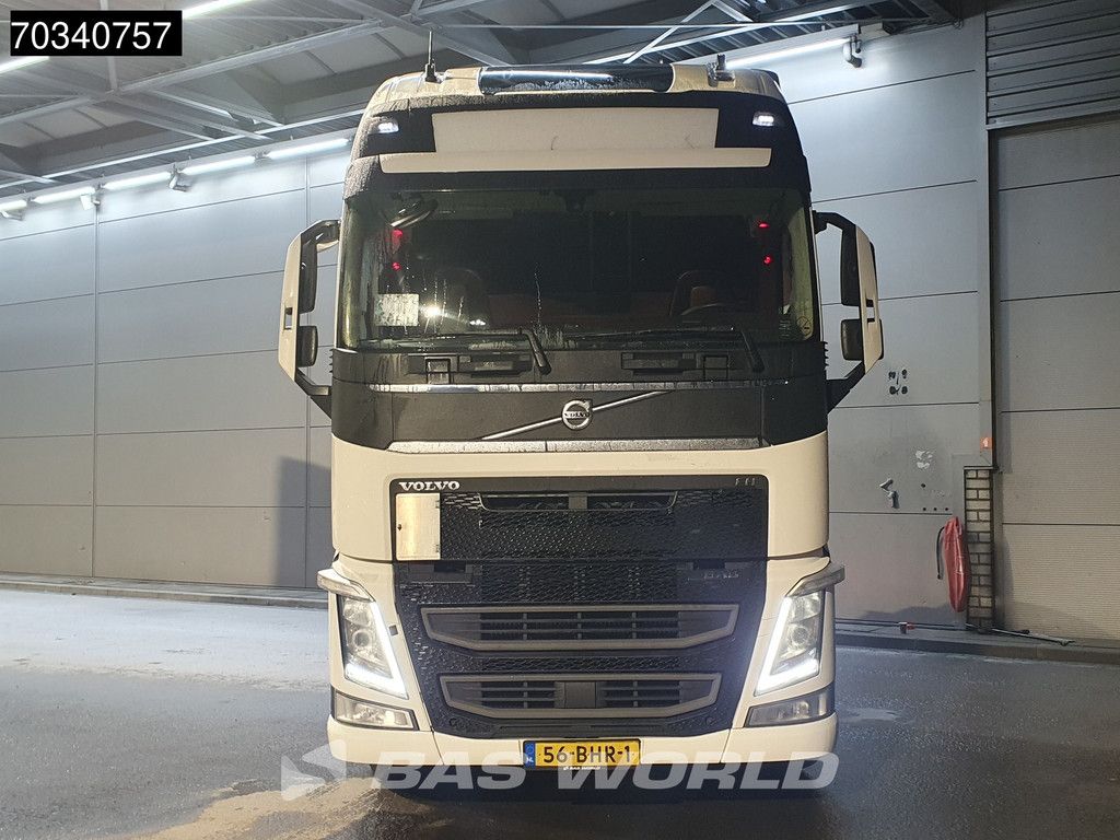 Volvo FH 500 4X2 Retarder 2x Tanks I-ParkCool NL-Truck Leder Xenon