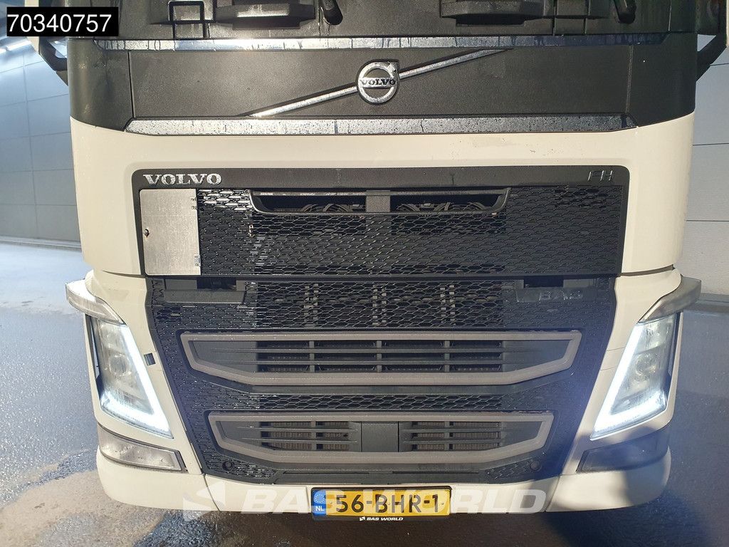 Volvo FH 500 4X2 Retarder 2x Tanks I-ParkCool NL-Truck Leder Xenon