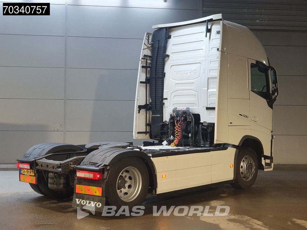 Volvo FH 500 4X2 Retarder 2x Tanks I-ParkCool NL-Truck Leder Xenon