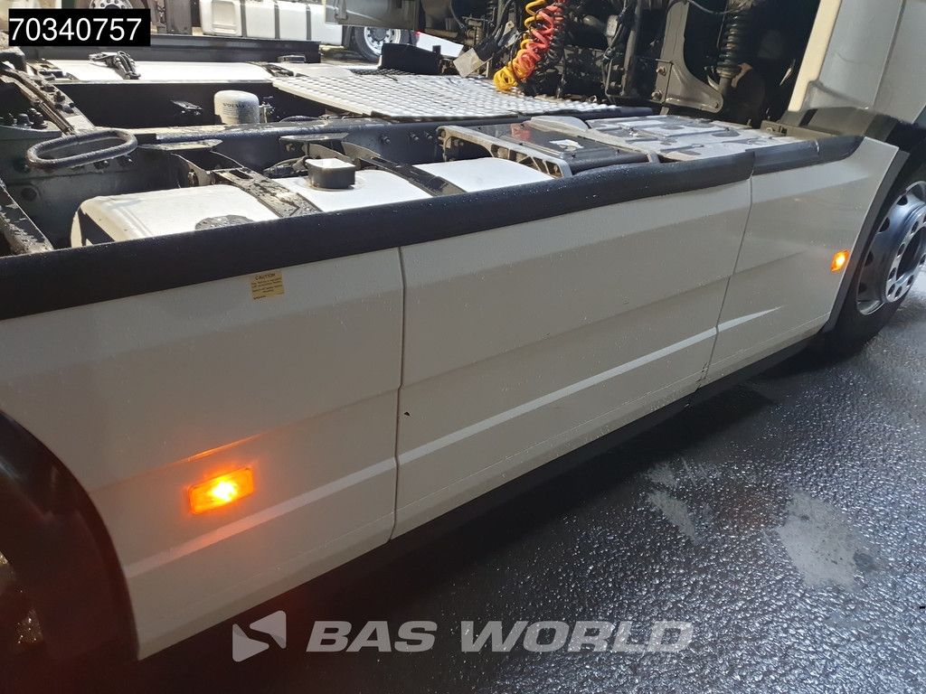 Volvo FH 500 4X2 Retarder 2x Tanks I-ParkCool NL-Truck Leder Xenon