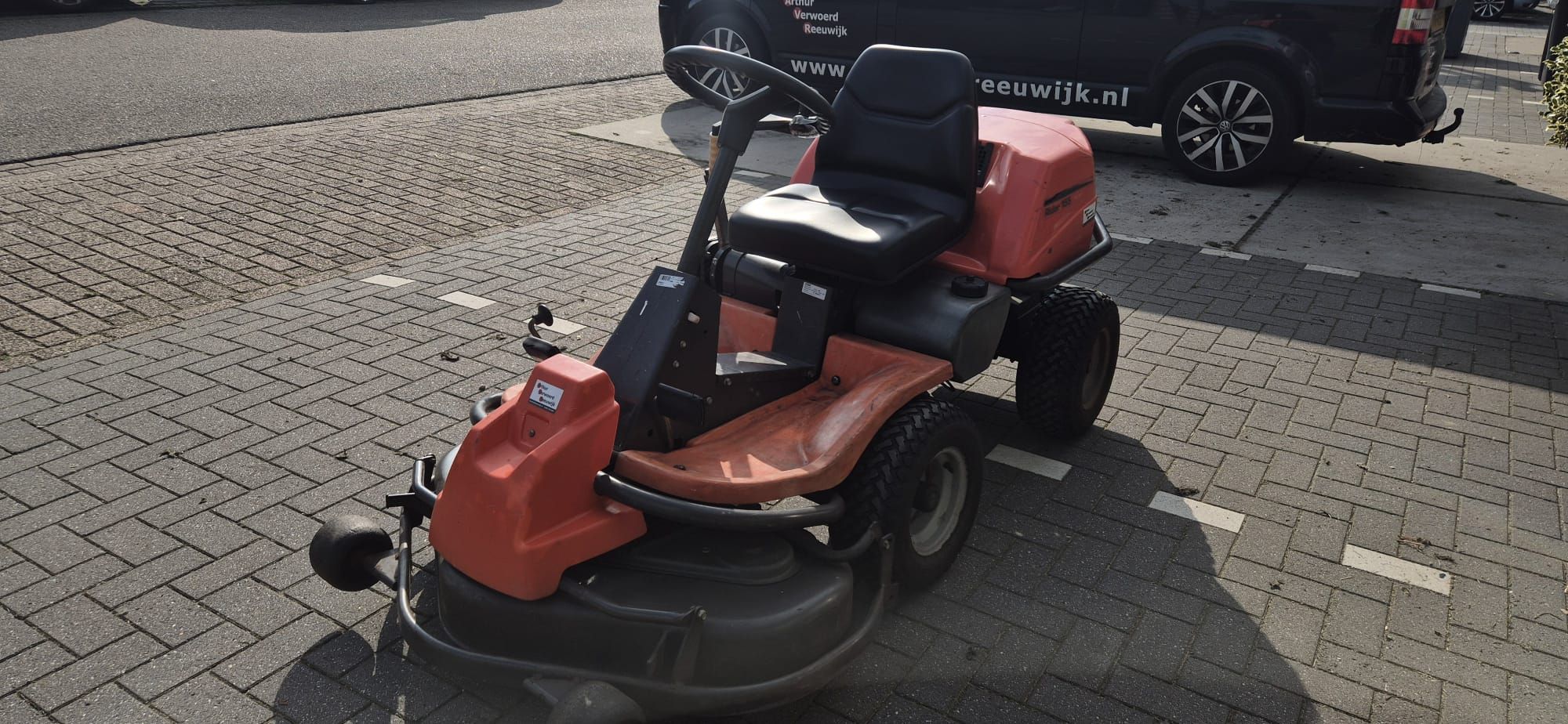 Nette Husqvarna Rider 155 Zitmaaier te koop!