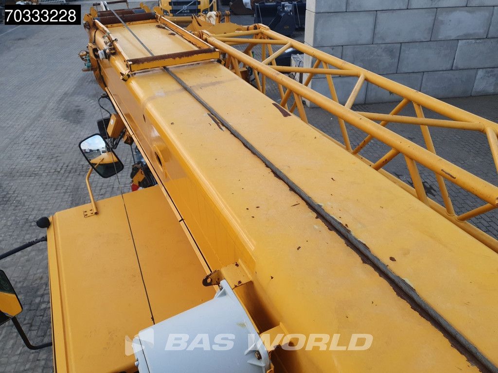 Liebherr LTM1030-2.1