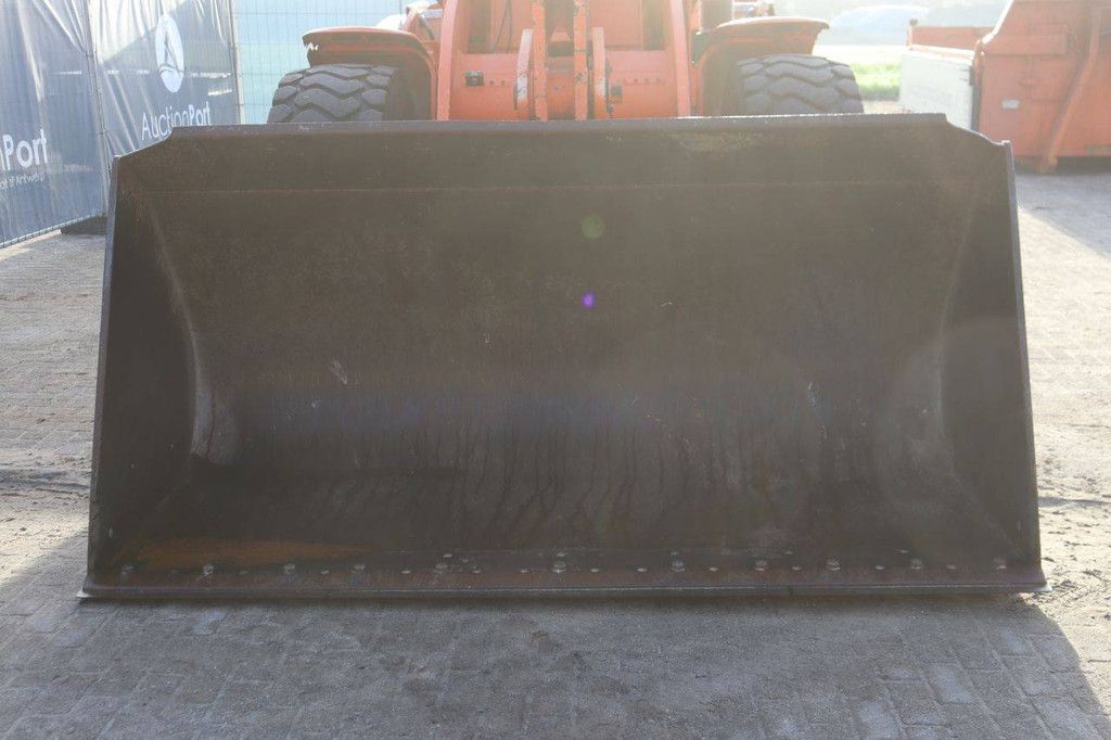 Wheel loader Fiat Kobelco W170 Diesel 145kW 2004