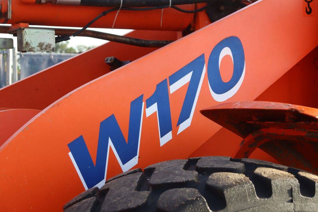 Wheel loader Fiat Kobelco W170 Diesel 145kW 2004