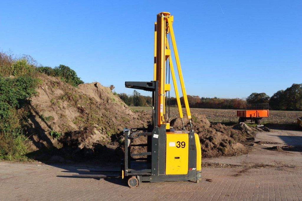 Jungheinrich KMS100 Elektrogabelstapler 800 kg 9,34 m 2000