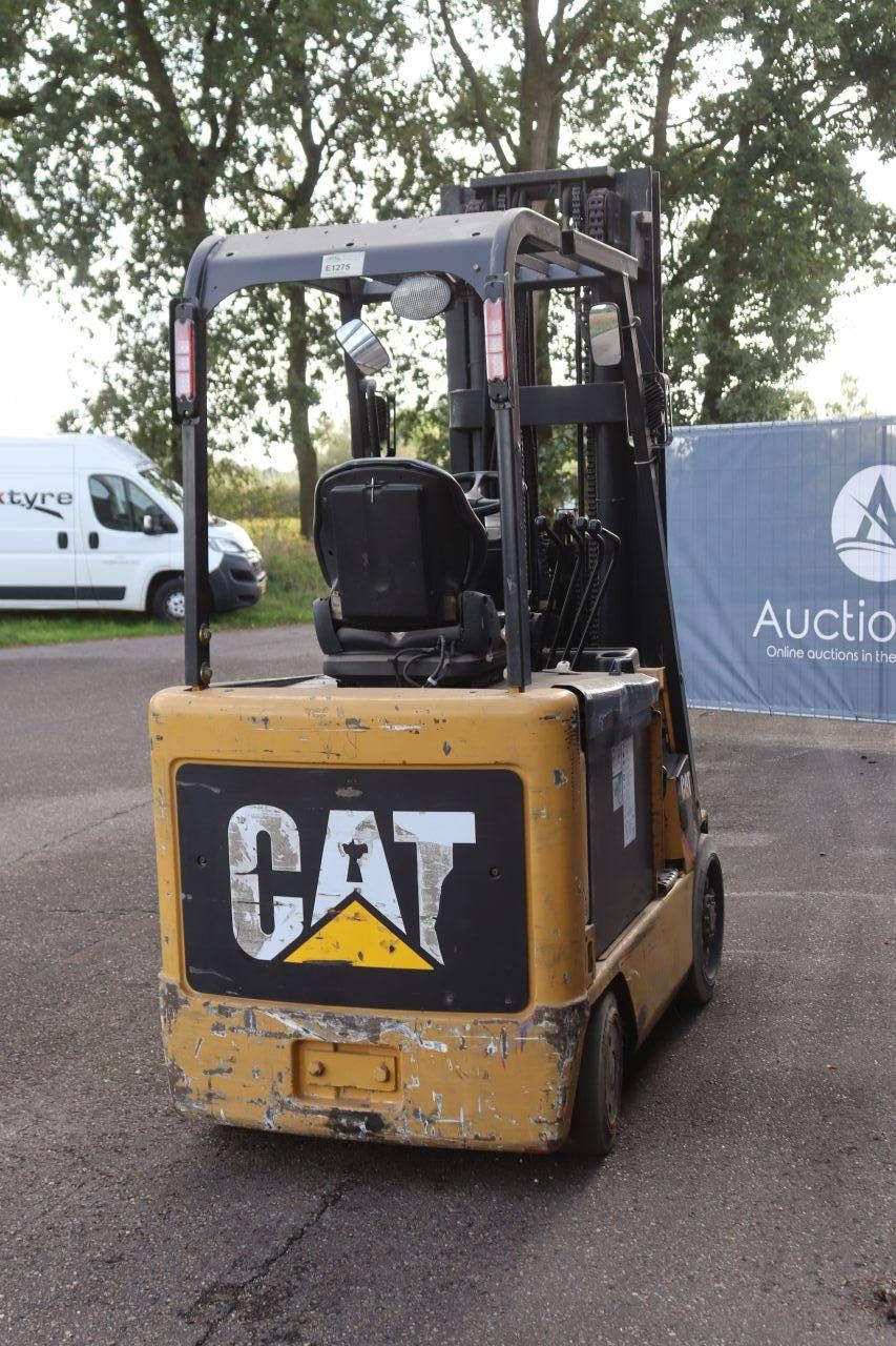 Caterpillar EC25NY-AC Electric Forklift 2500kg 4.8m 2009