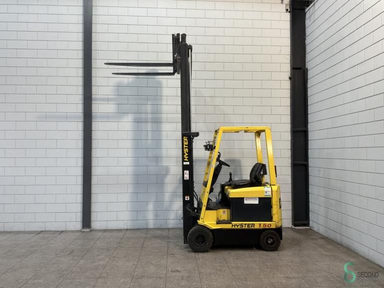 Forklifts Electric Hyster E 1.50 XM 1999 Batt. > 80% %