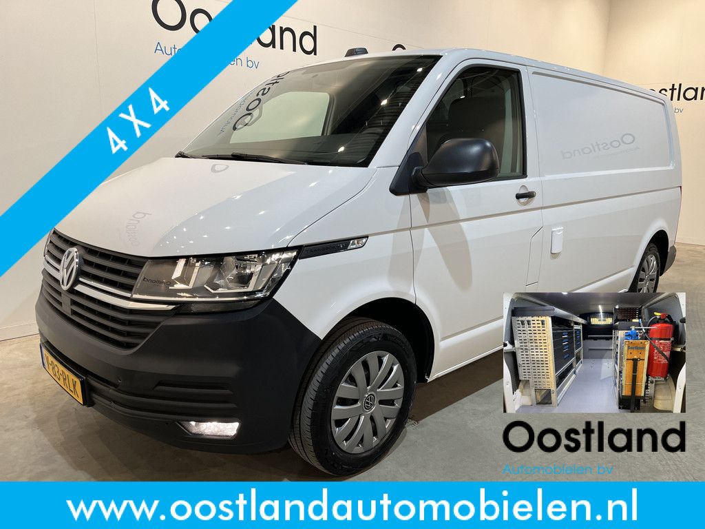 Volkswagen Transporter 2.0 TDI L2H1 4Motion 4X4 150 PK Servicebus / Sortimo Inrichting / Euro 6 / 220V. / Airco / CarPlay / Camera / Trekhaak / Cruise Control / Navigatie / Klep