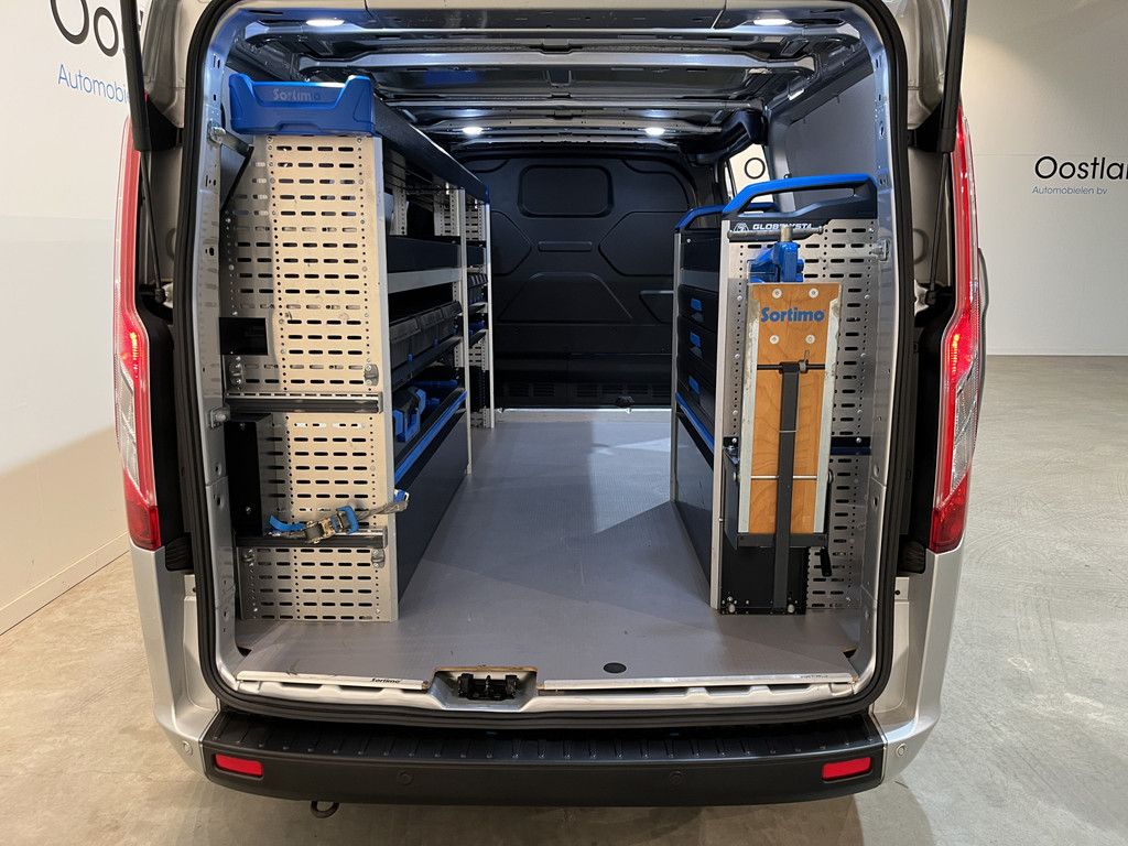 Ford Transit Custom 300 2.0 TDCI L2H1 Trend 130 PK / Servicebus / Sortimo Inrichting / Euro 6 / Airco / Cruise Control / PDC / Klep / 3-Zits