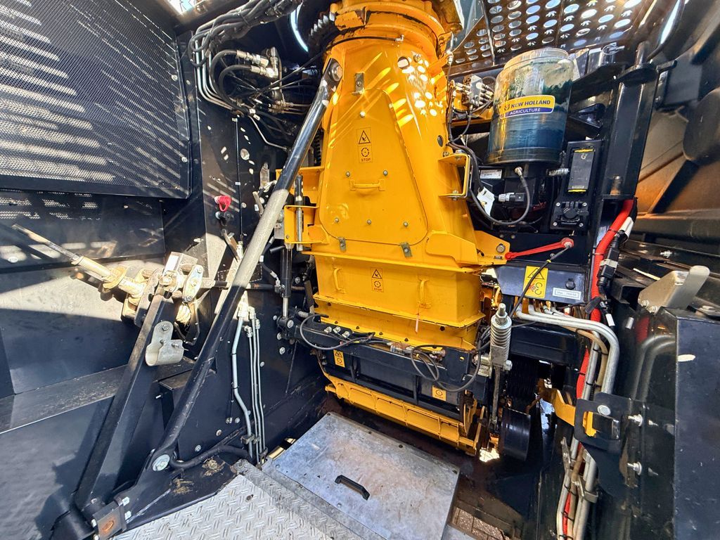 New Holland FR550 Forage Cruiser + Kemper N3003