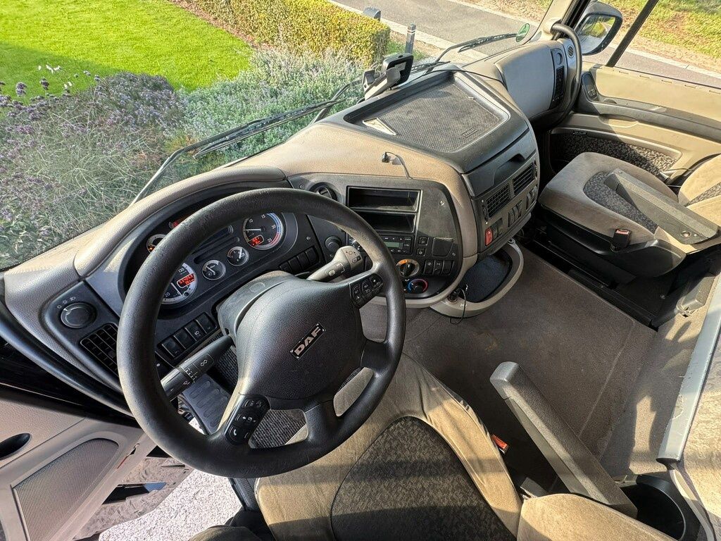 DAF xf104 410