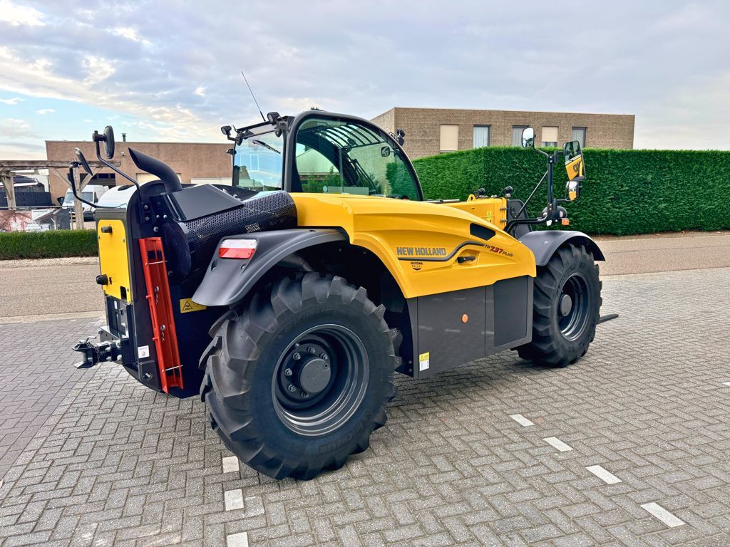New Holland TH7.37 Plus