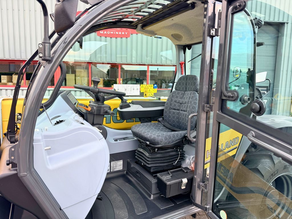 New Holland TH7.37 Plus