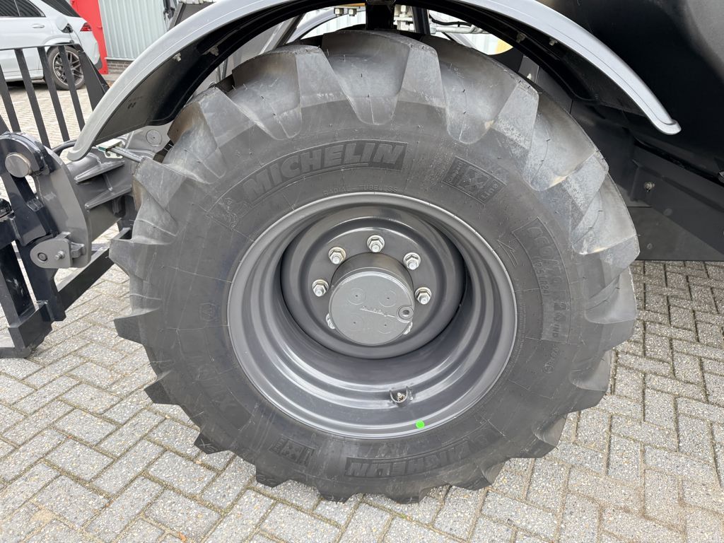 New Holland TH7.37 Plus