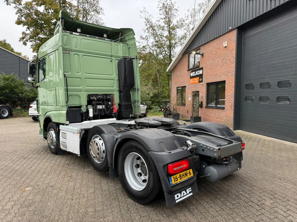 DAF XF 440 6x2 FTG Space Cab Standairco NL Truck