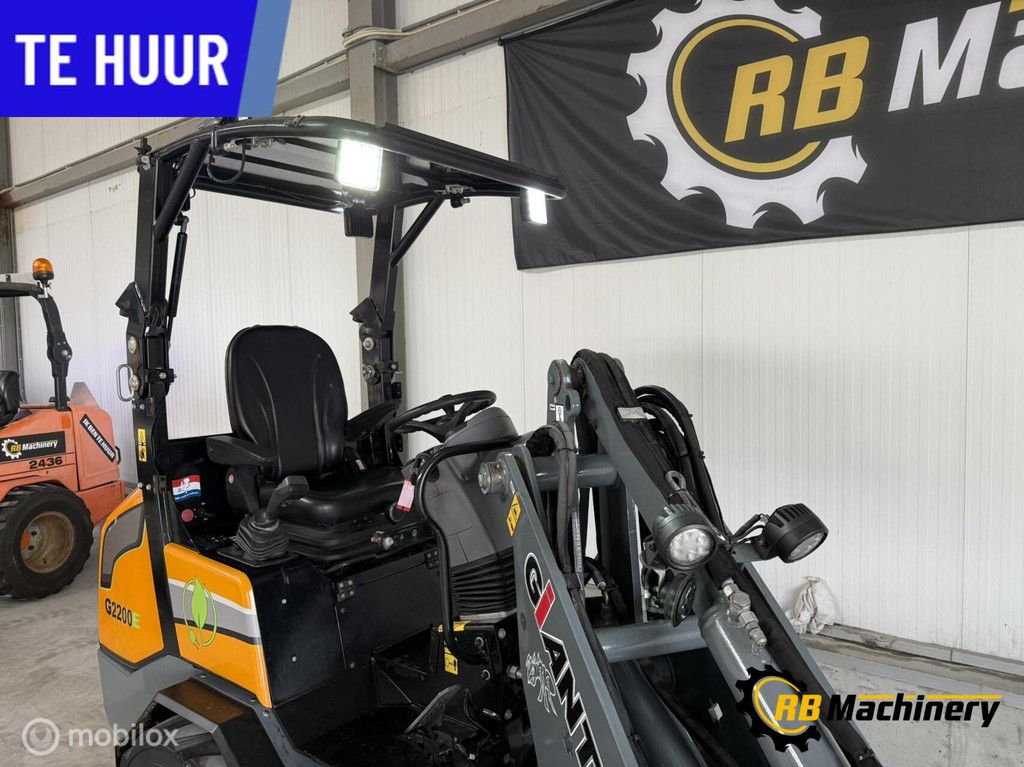 Mini shovel/wiellader te huur Heerenveen