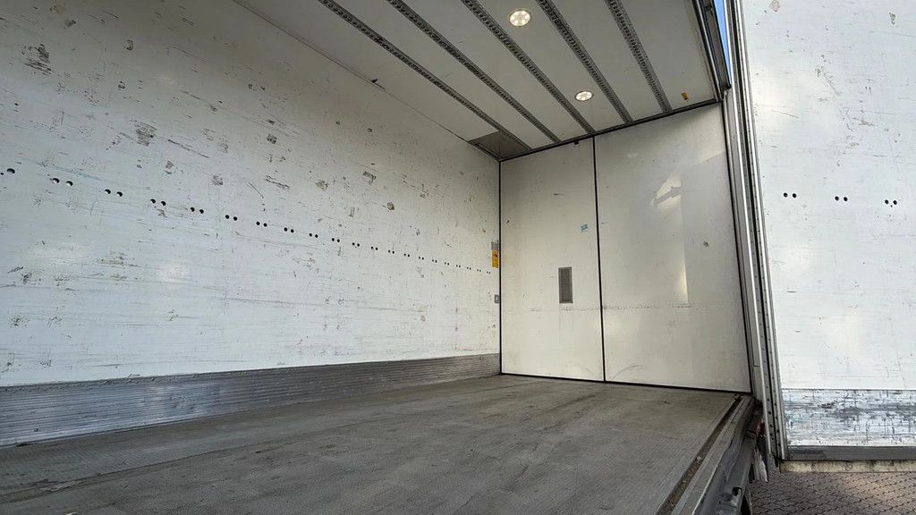 Heiwo Thermo King UT1200 Zijdeuren-Side Doors Alcoa APK/TUV 01-2027