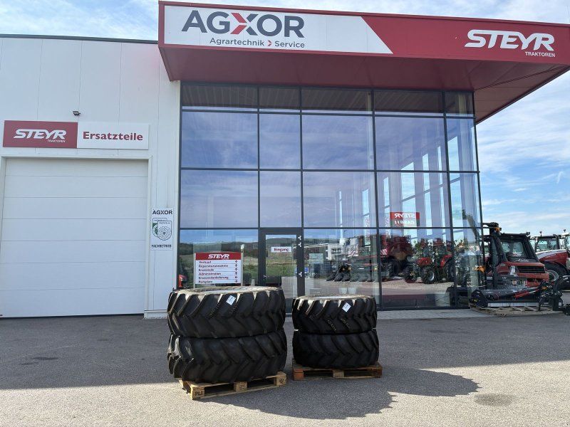 Mitas Bereifung 540/65R34+440/65R24 für Steyr Plus 1.0