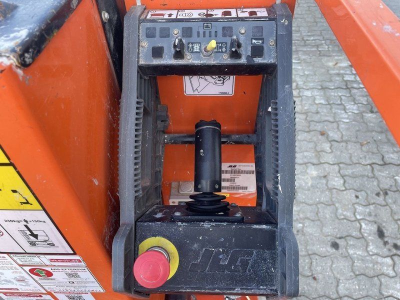 JLG 1230ES