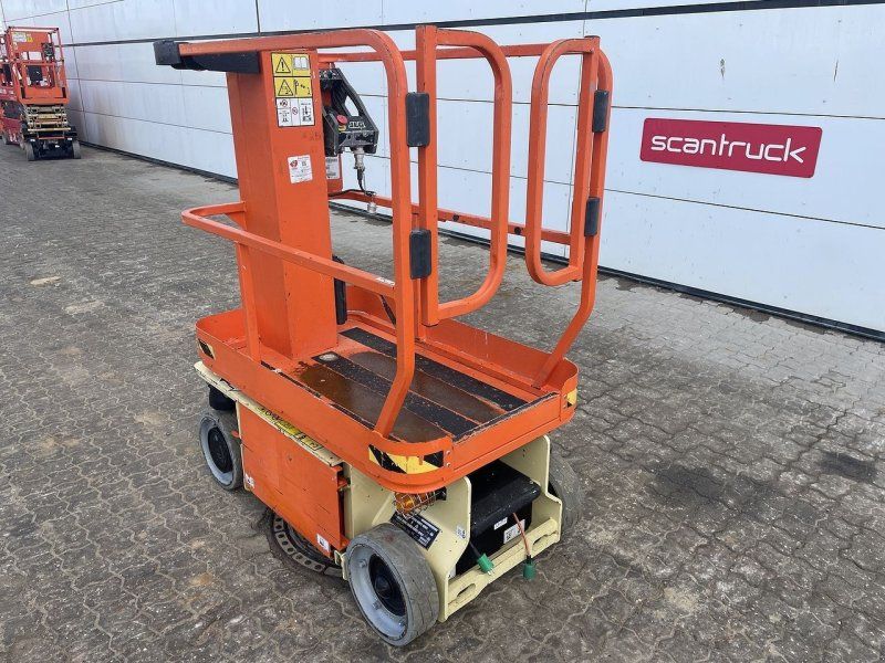 JLG 1230ES
