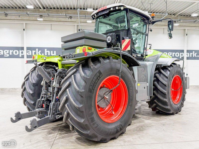 Claas Xerion 5000