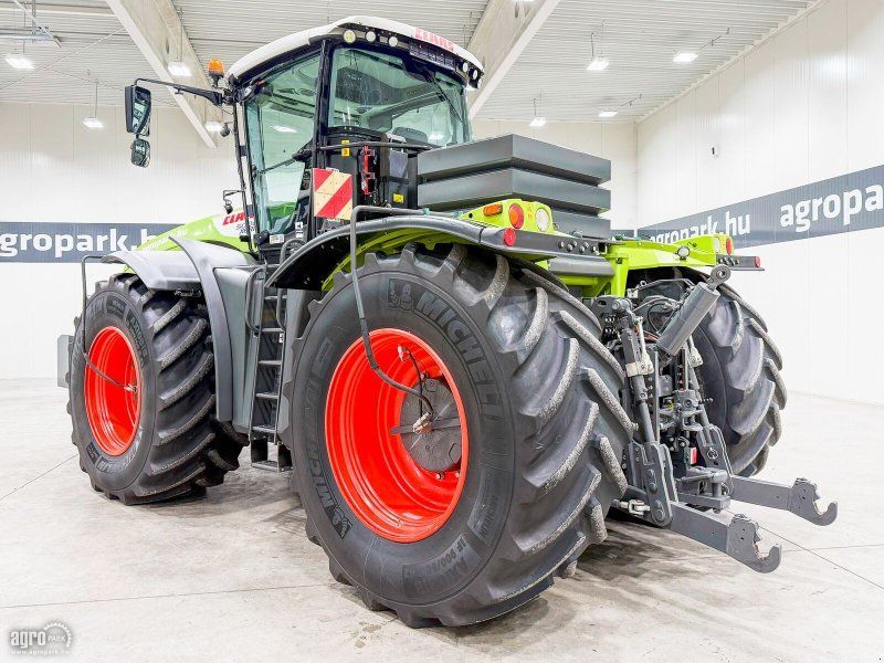 Claas Xerion 5000