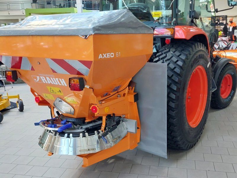Kubota L2-552 H CAB Winterdienstpaket