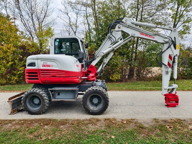 Takeuchi TB 295 W