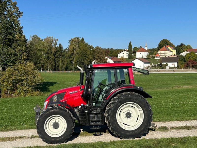 Valtra N103.4