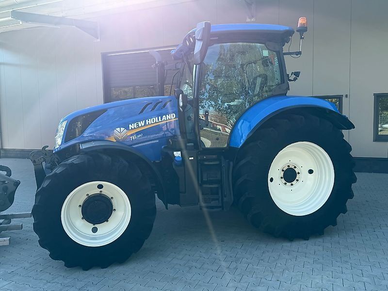 New Holland T6.180 EC mit Frontlader+FKH+DL+Klima+ gef. Vorderachse