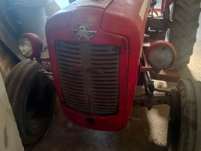 Massey Ferguson 35 X med førerhus (Sælges momsfri)